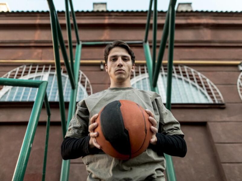 How Basketball Fans Navigate Sports Betting, Online Games, and Digital Entertainment